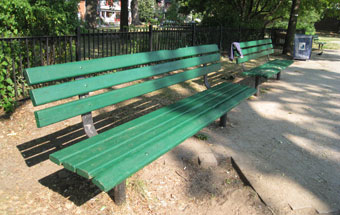 painted-park-bench